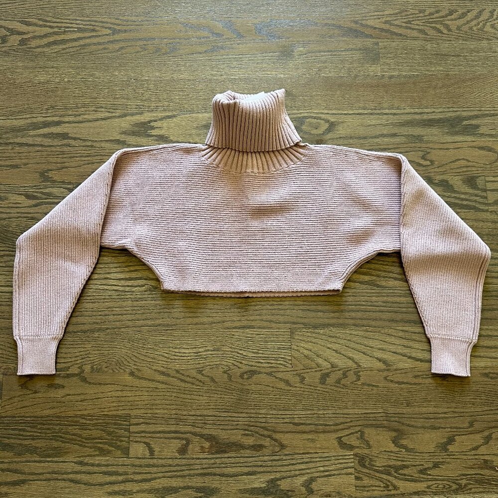 NWT L'Academie Maven Crop